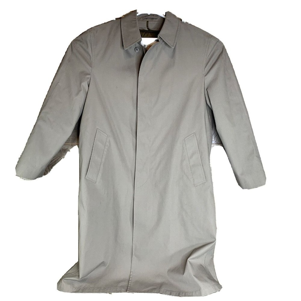 London Fog Trench Coat Men's Size 40 Reg. Tan Hidden Buttons Removable Liner - Picture 1 of 13